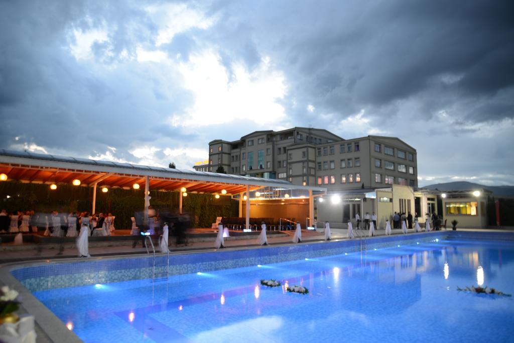 Hotel New Star Escópia Exterior foto